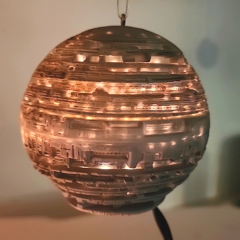 Death Star Star Wars Light and Voice. 2002 Hallmark Keepsake Ornament.New in box - Picture 1 of 9